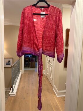 Baizaar Tie-Front Pink & Purple upcycled silk Printed tie front jacket (bw)